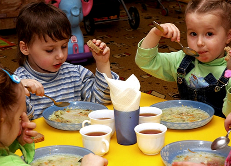 Рыба, птица, творог: Соответствует ли питание в детских садах установленным нормам? – ФОТО - ВИДЕО