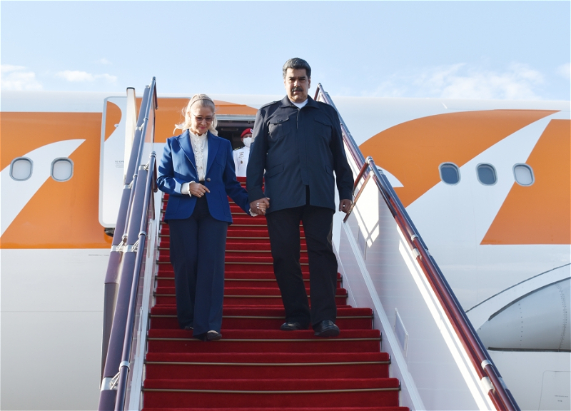 Николас Мадуро прибыл с рабочим визитом в Азербайджан - ФОТО