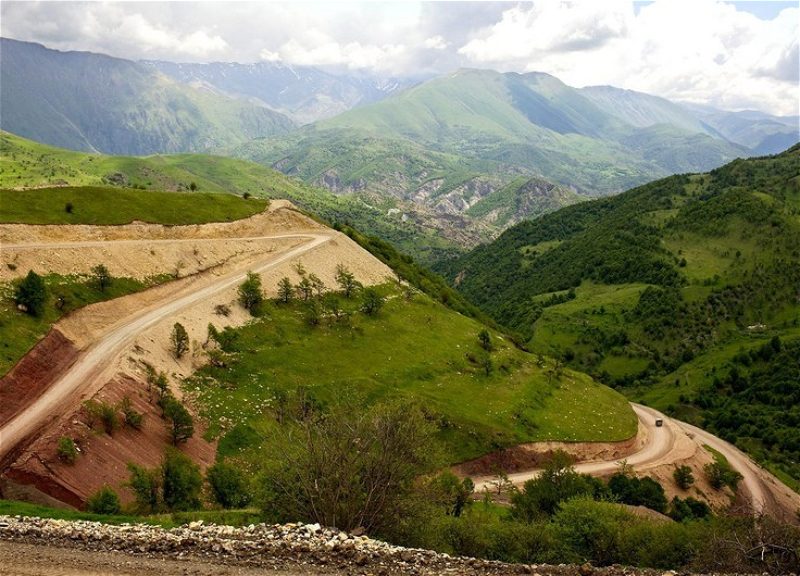Власти Азербайджана направят дополнительно 470 млн манатов на восстановление Карабаха и Зангезура