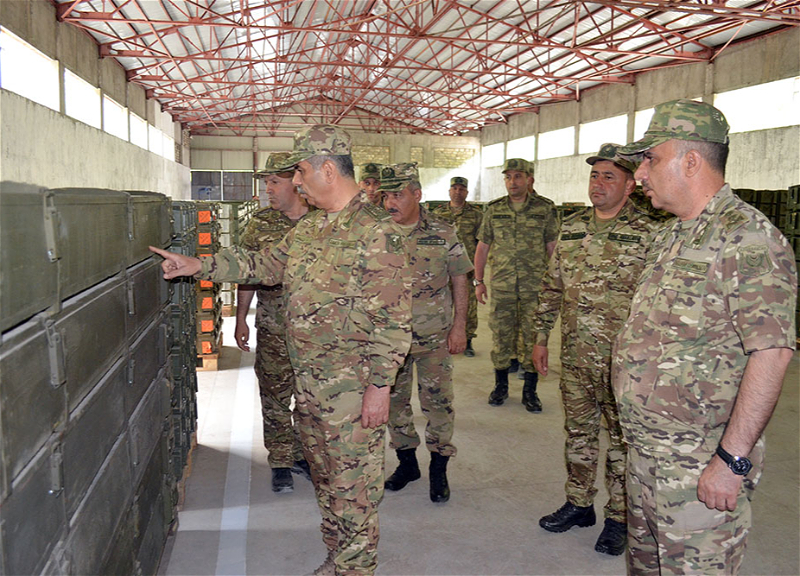 Министр обороны осмотрел строящиеся военные объекты в Кяльбаджаре и Лачине - ФОТО - ВИДЕО