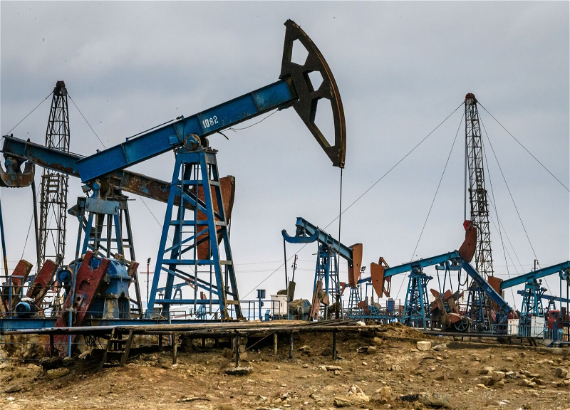 В Азербайджане пересматривают заложенную в бюджете экспортную цену нефти