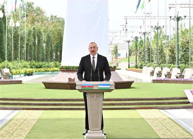 Ильхам Алиев назвал свой визит в Узбекистан проявлением братства и дружбы двух народов
