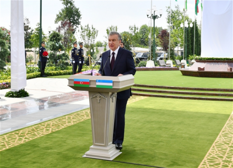 Шавкат Мирзиёев: Узбекский и азербайджанский народы сохранили право самостоятельно выстраивать свое будущее