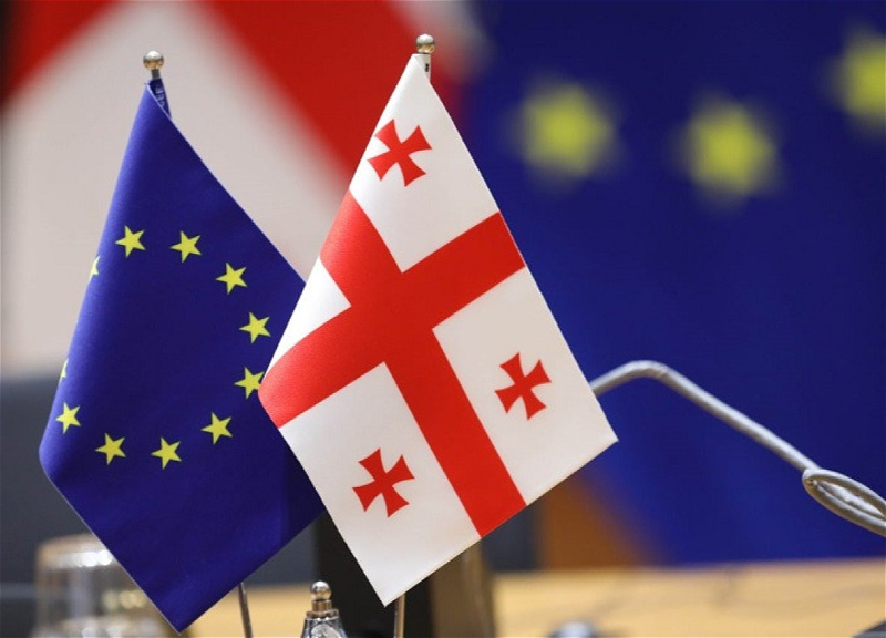 ЕС обещает Тбилиси тоже предоставить статус кандидата, но есть условия