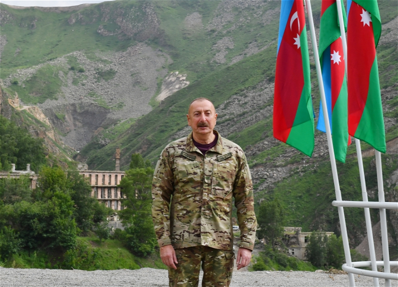 Президент Ильхам Алиев совершил поездку в Гейгельский, Кяльбаджарский и Лачинский районы - ФОТО