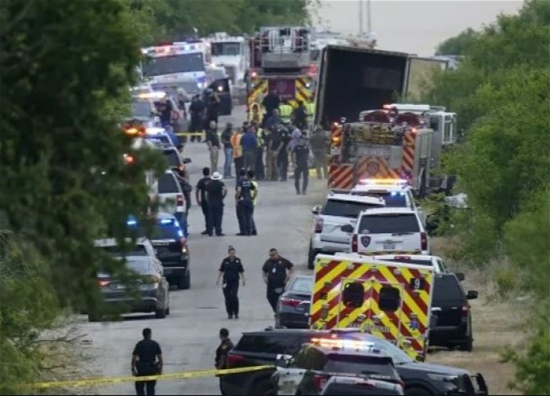 Грузовик с 46 мертвыми мигрантами нашли в Техасе