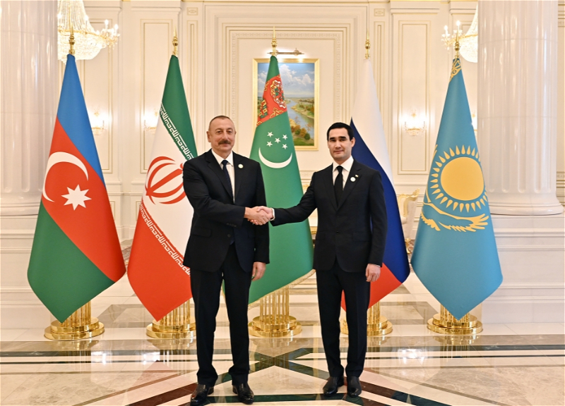 Ильхам Алиев встретился с Сердаром Бердымухамедовым - ФОТО
