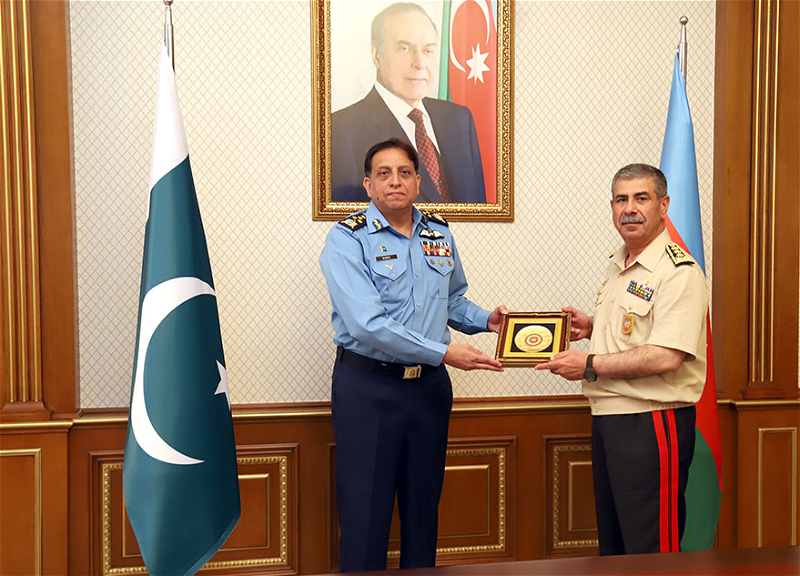В Азербайджан прибыл командующий ВВС Пакистана - ФОТО