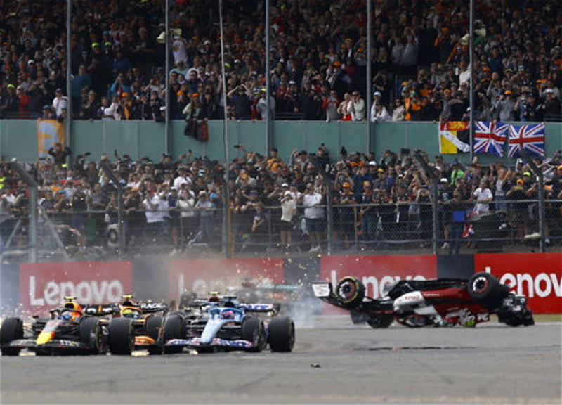Тяжелейшая авария на Гран-при Великобритании Формулы-1 - ВИДЕО