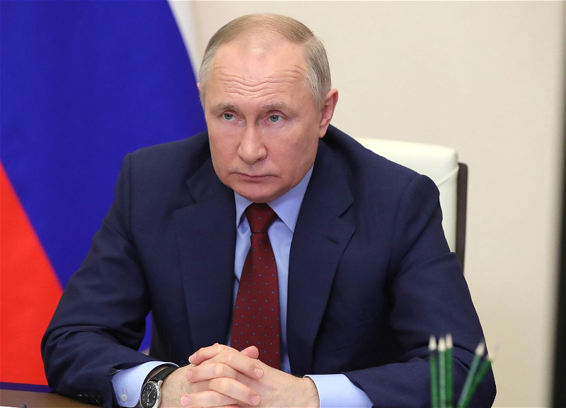 Путин: Россия всерьез-то еще ничего не начинала в Украине