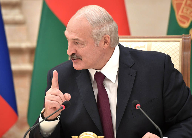 Лукашенко: Россия пока не использовала в Украине свое самое мощное оружие