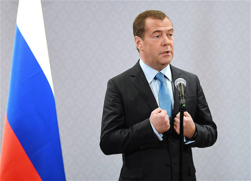 Аккаунт Медведева взломан после публикации и удаления поста, где Казахстан назван «искусственным государственным образованием»