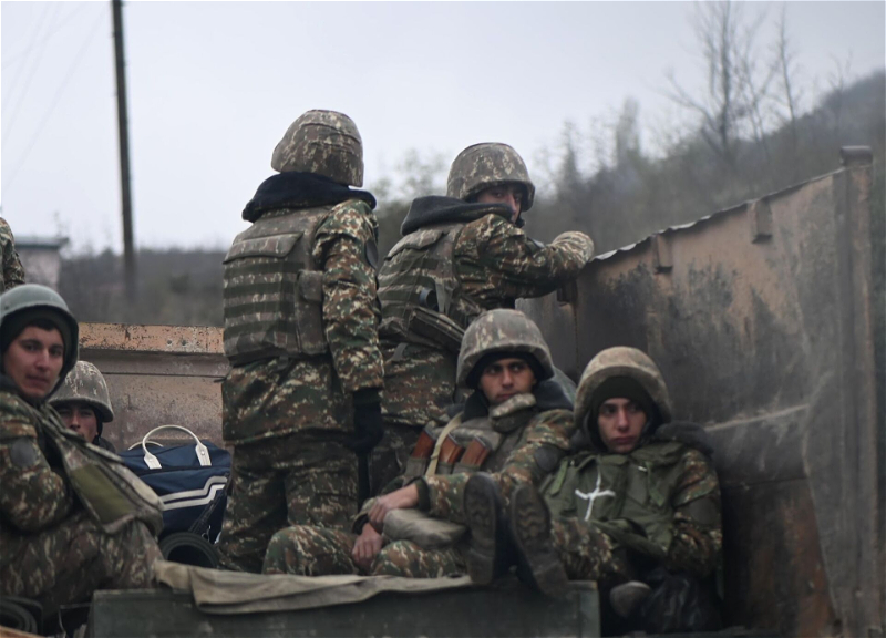 Преждевременно и насильно: Армянские СМИ пишут, что их солдаты в панике покидают Карабах