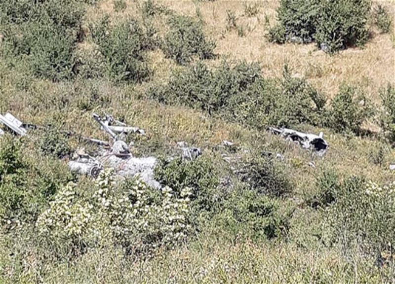 На территории Ходжавенда обнаружены остатки вертолета «Ми-8» ВС Армении - ФОТО