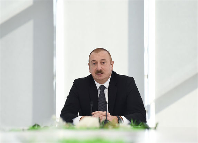 Президент Ильхам Алиев: Изменения, которые произошли в федерациях и в министерстве, высоко оценены как спортсменами, так и спортивной общественностью