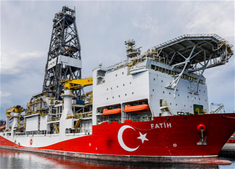 Турция продолжает активные работы на месторождении газа в Черном море