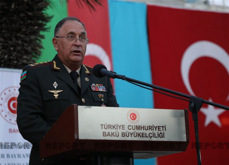 Начальник Генштаба: Азербайджанская армия адаптируется к современной армейской модели