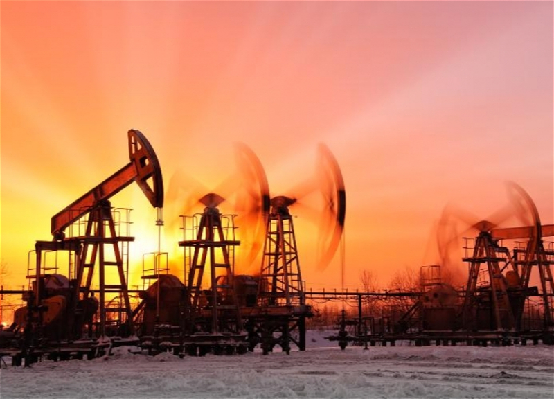 Баррель азербайджанской нефти продается за 99,67 доллара