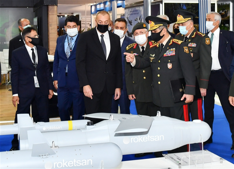 Prezident İlham Əliyev 4-cü “ADEX” və 13-cü “Securex Caspian” sərgiləri ilə tanış olub - FOTO - YENİLƏNİB