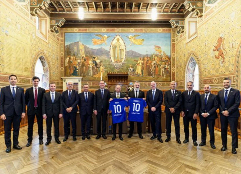 Эльхан Мамедов вместе с президентом ФИФА посетил Сан-Марино