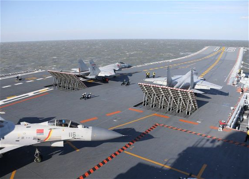 Китай направил к Тайваню более 20 самолетов и четыре корабля