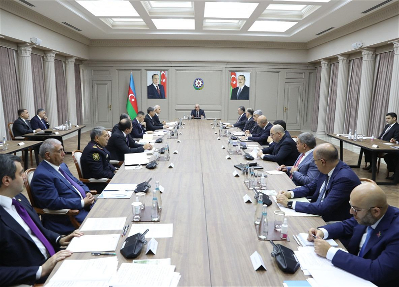 В Кабмине Азербайджана состоялось совещание, посвященное ситуации в транспортной сфере