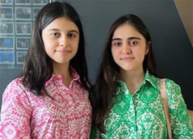 Две сестры оказались среди президентских стипендиатов - ФОТО