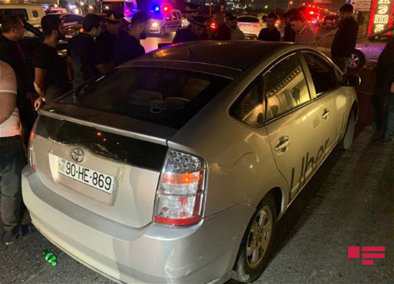 Сразу три автомобиля насмерть сбили мужчину в Баку - ФОТО