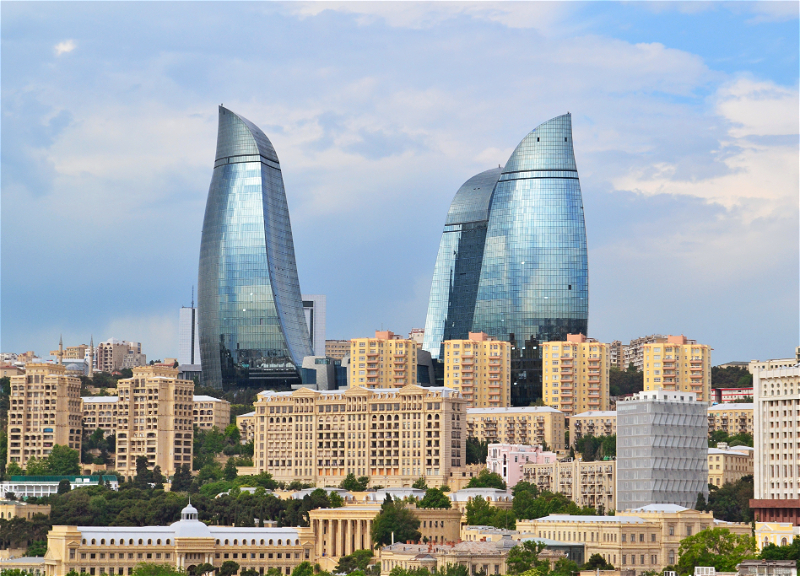 Азербайджан в ТОП-10 стран, куда россияне купили авиабилеты после объявления мобилизации