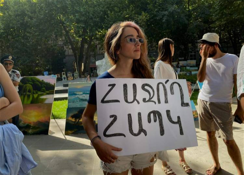 В Армении сторонники выхода из ОДКБ организуют парламентские слушания