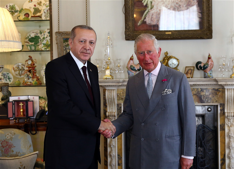 Эрдоган и Чарльз III обсудили развитие сотрудничества