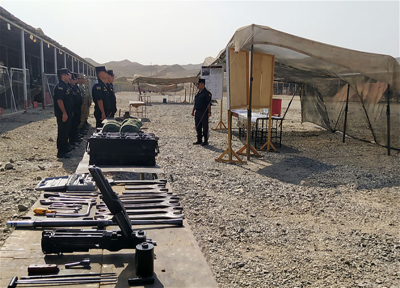 В азербайджанской армии завершен перевод вооружения на осенне-зимний режим эксплуатации - ФОТО - ВИДЕО