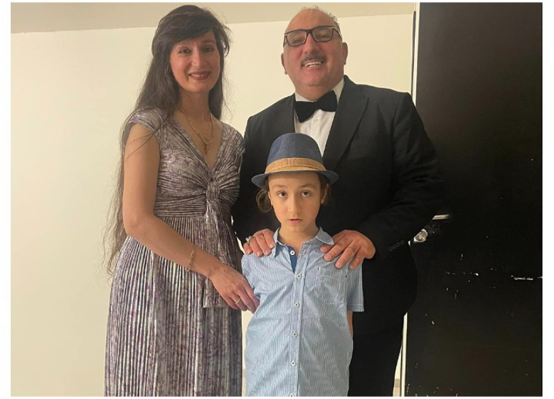 «В семье Мустафазаде новый гений»: Азиза Мустафазаде с сыном выступила в Баку - ВИДЕО