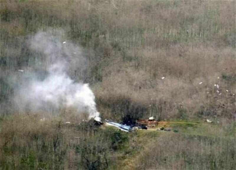 Cемь человек погибли при падении вертолета на юге Италии