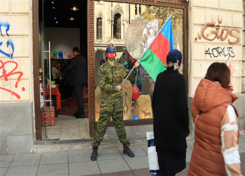 В Тбилиси отметили День государственного флага Азербайджана - ФОТО