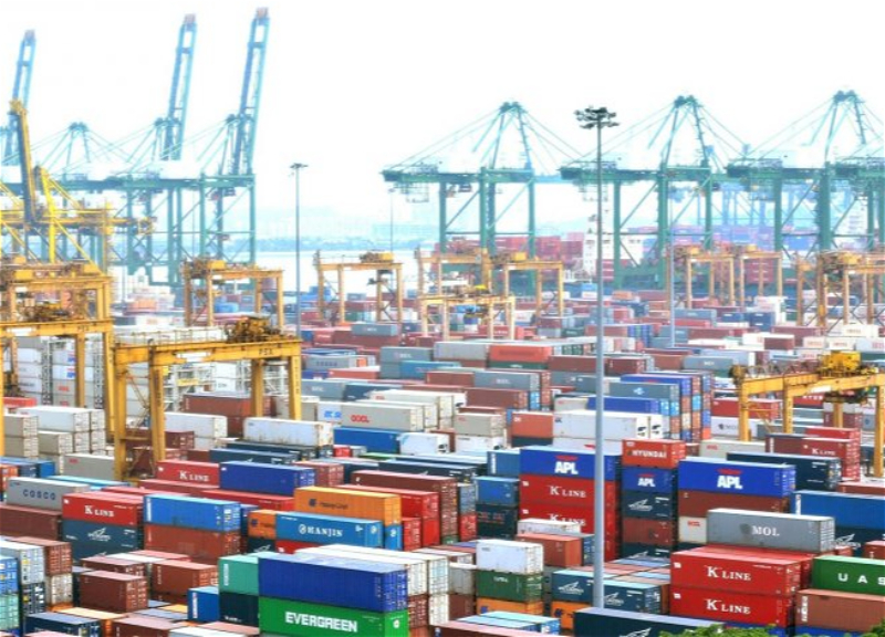 Объем грузоперевозок в Бакинском порту вырос на 14% в сравнении с прошлым годом