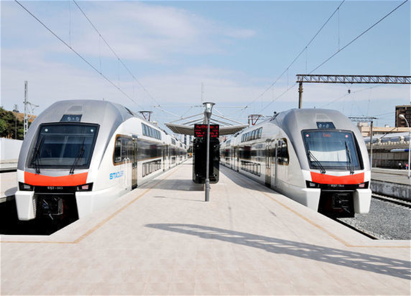 Азербайджанские железные дороги о причине задержек в расписании поездов