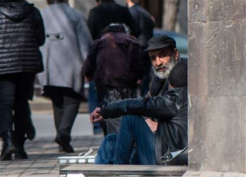 Глава Минтруда Армении: Почти половина населения РА бедны