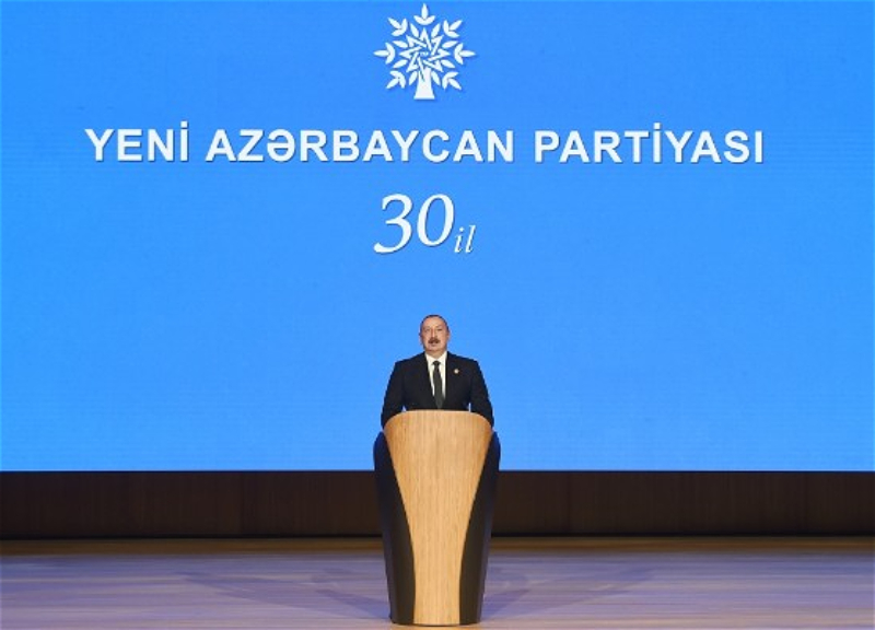 Prezident YAP-ın 30 illik tədbirində çıxış etdi - VİDEO