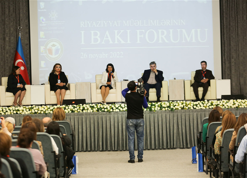 Riyaziyyat müəllimlərinin I Bakı forumu keçirilib