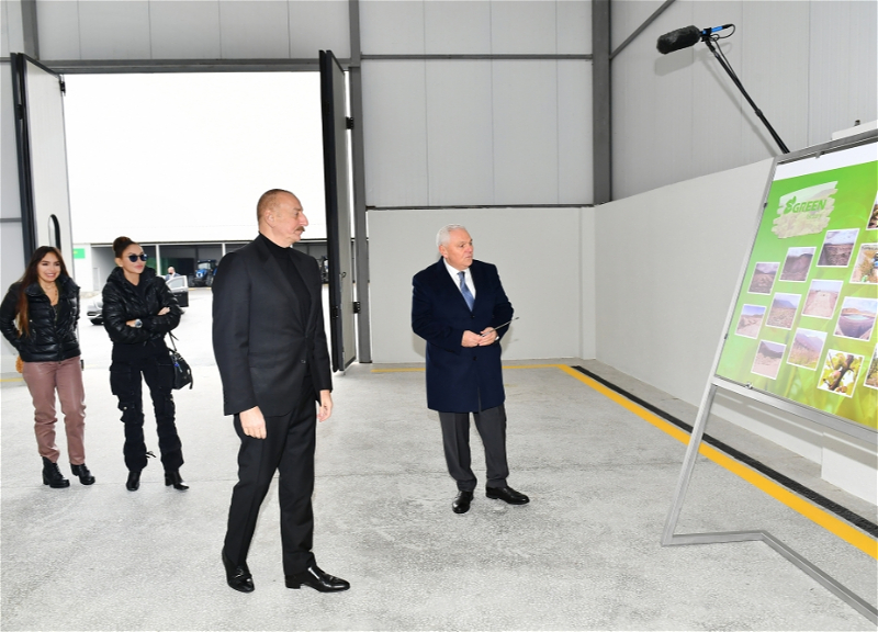 Президент Азербайджана побывал на предприятии по производству сухофруктов в Шекинском районе - ФОТО