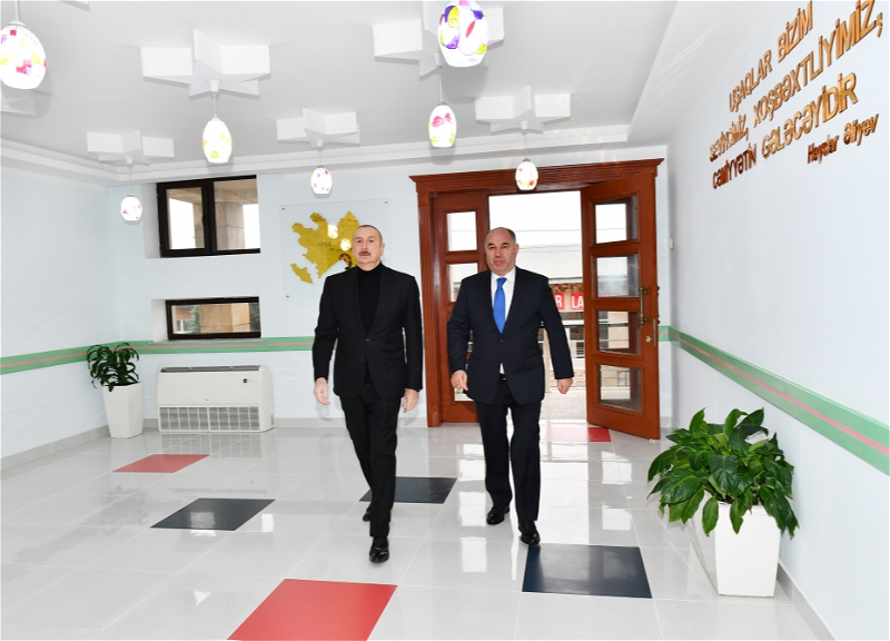 Ильхам Алиев принял участие в открытии детского сада в Огузе - ФОТО