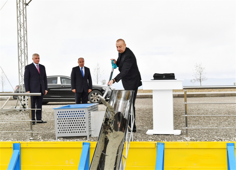 Ильхам Алиев заложил фундамент фундамент нового завода в агропарке «Шеки-Огуз» - ФОТО