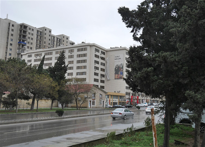 Дождливая погода продержится в Баку до конца недели