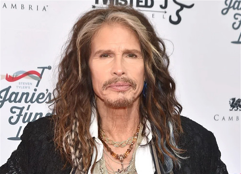 74-летнего солиста Aerosmith обвинили в изнасиловании несовершеннолетней