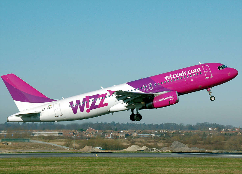 Вице-президент Wizz Air обсуждает в Баку увеличение рейсов в Азербайджан