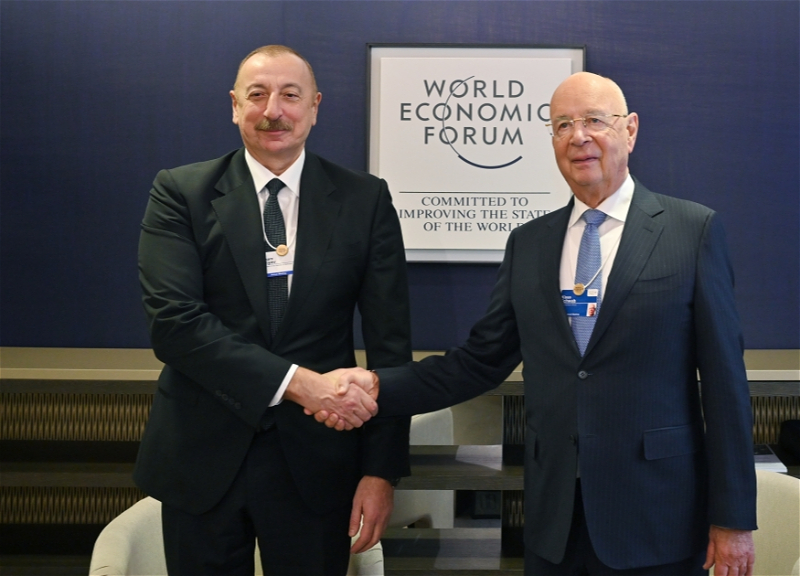 В Давосе состоялась встреча Ильхама Алиева с председателем Всемирного экономического форума