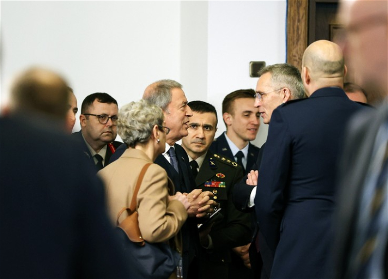 Hulusi Akar NATO-nun Baş katibi ilə görüşüb