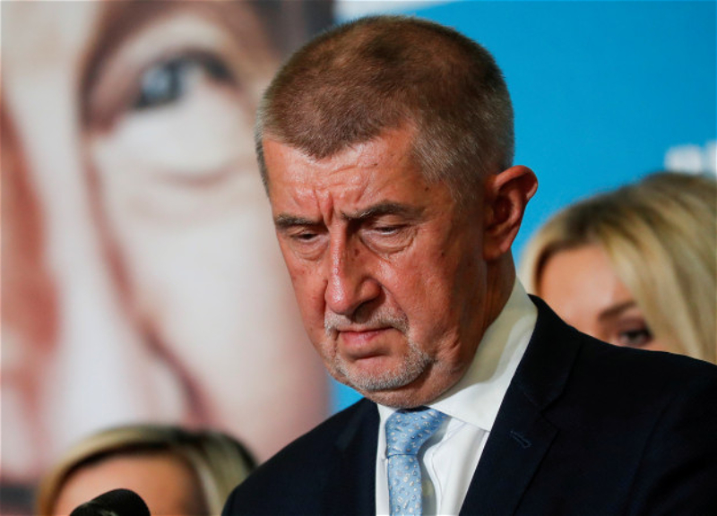 Кандидату в президенты Чехии пришло письмо с боевым патроном