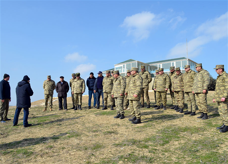 В Азербайджанской армии проводится учебный курс с участием британских специалистов - ВИДЕО